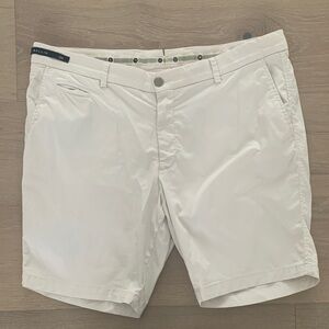 Sleek White Men's Shorts by Callaway